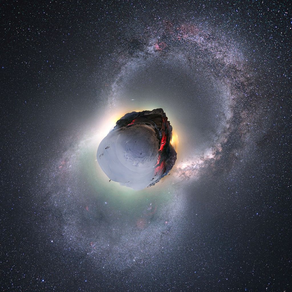 APOD: 2024 November 30 – Winter and Summer on a Little Planet