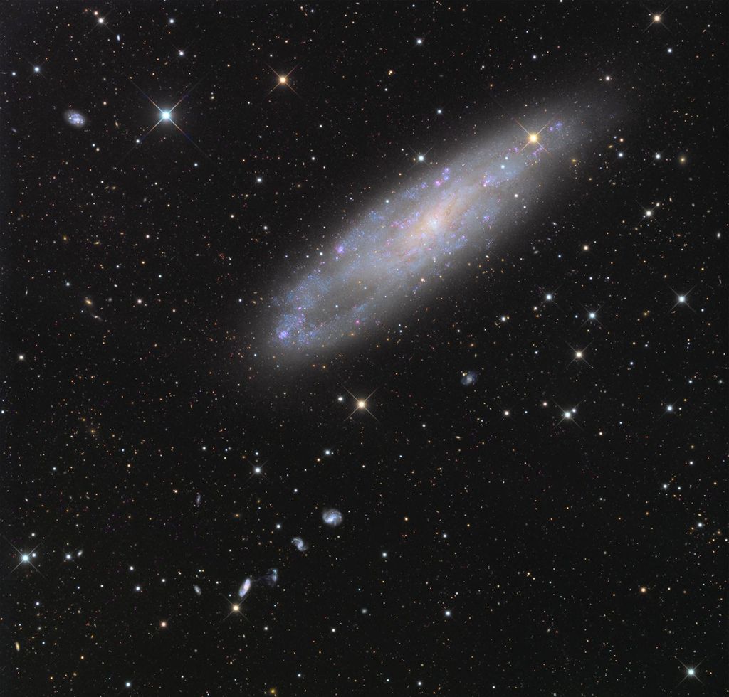 APOD: 2024 September 5 – NGC 247 and Friends