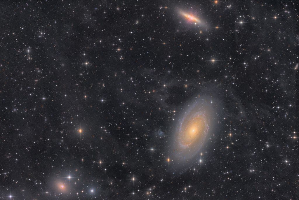 APOD: 2025 April 10 – 38 Hours in the M81 Group