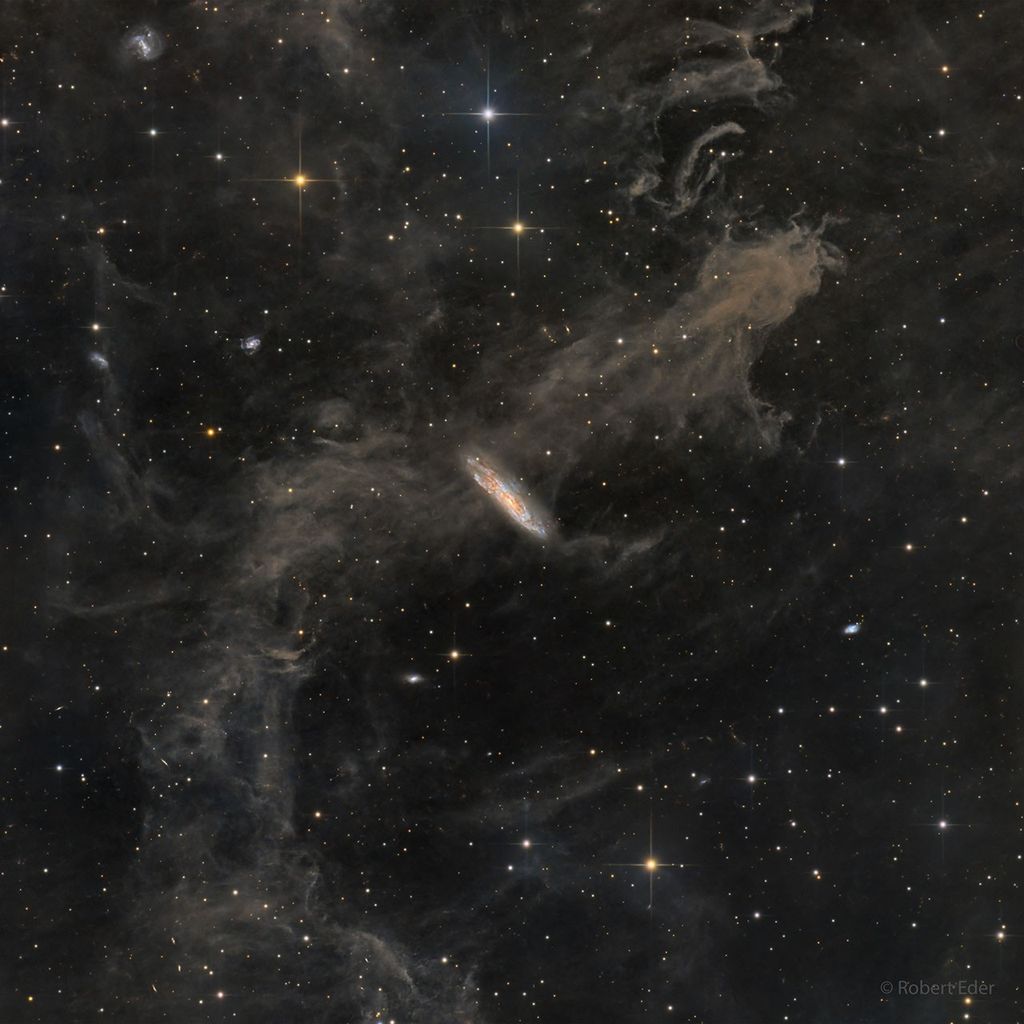 APOD: 2025 August 28 – Galaxies, Stars, and Dust
