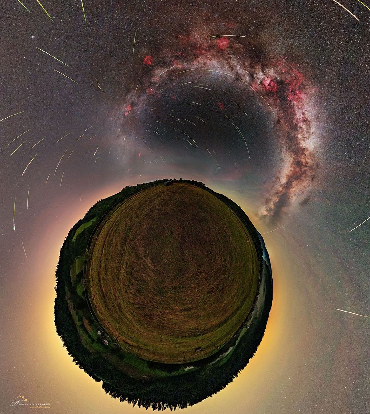 APOD: 2026 August 12 – Perseids over a Little Planet