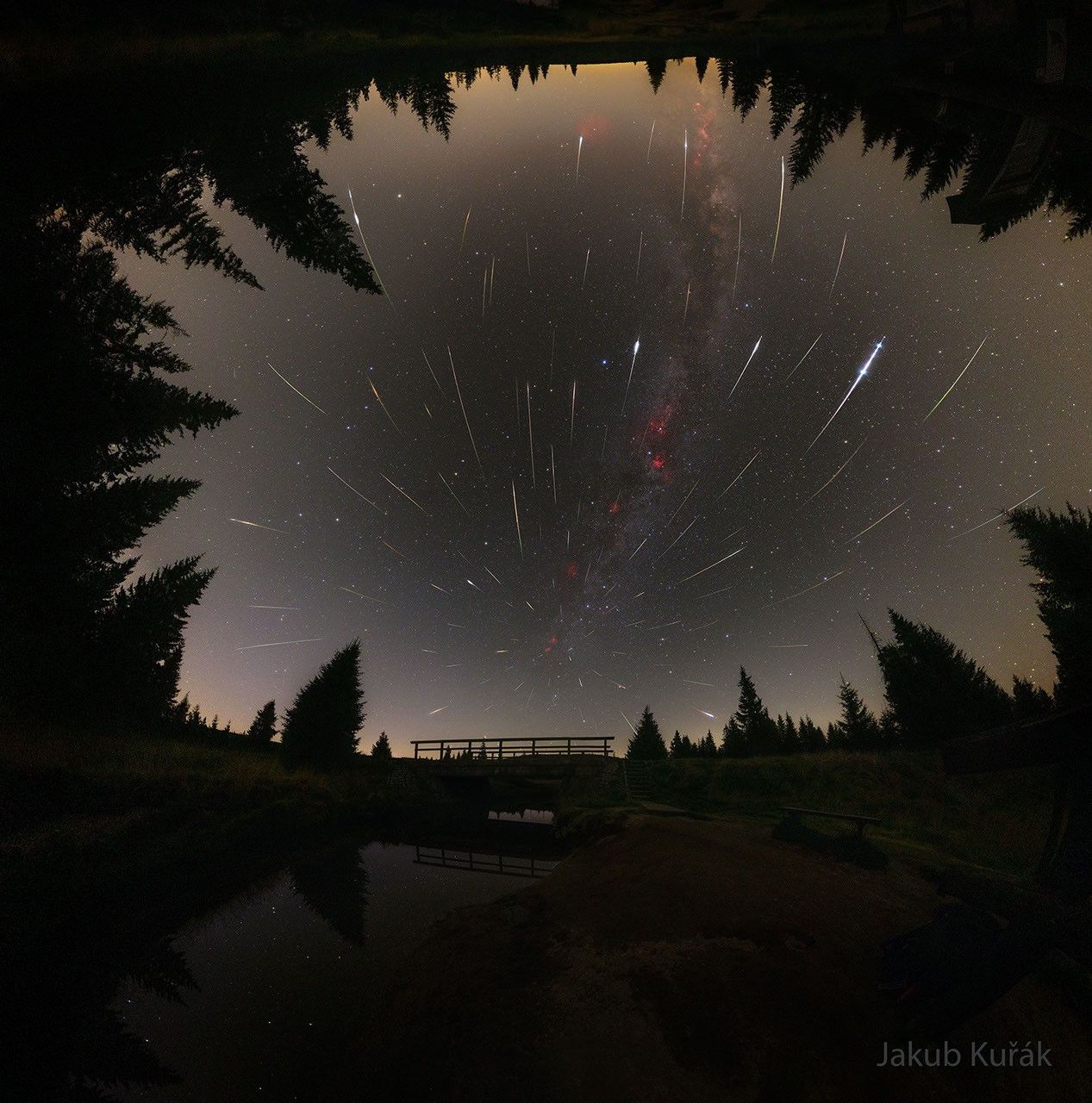 APOD: 2026 August 18 – Perseids from Perseus