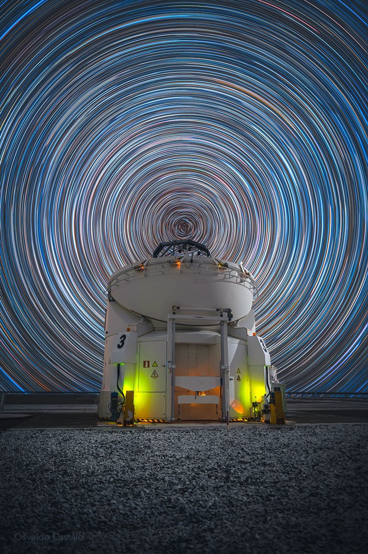APOD: 2026 August 28 – The Sky Turns Above Paranal