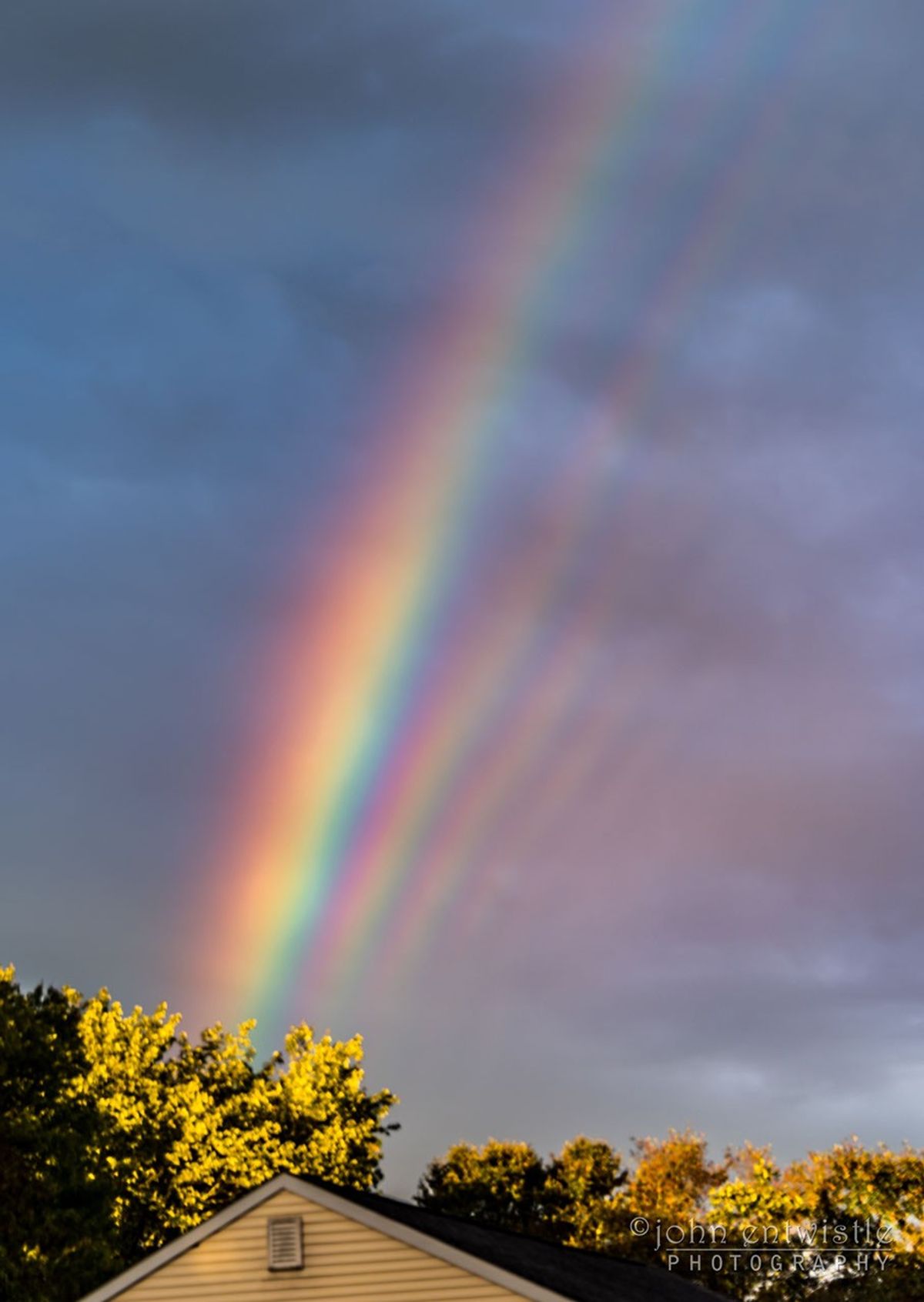 APOD: 2026 October 4 – Supernumerary Rainbows over New Jersey