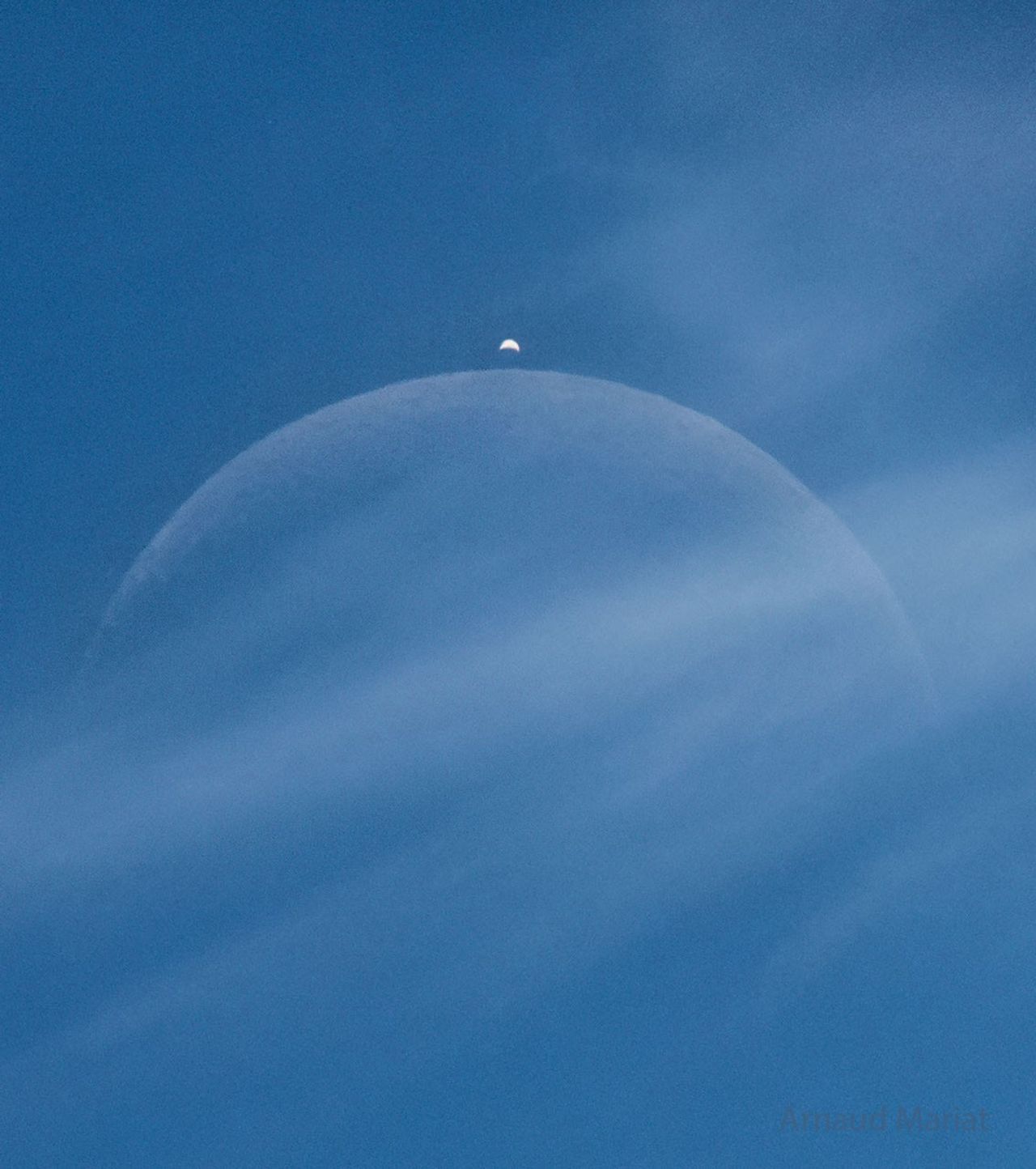 APOD: 2026 September 15 – A Daytime Eclipse: Moon Occults Venus