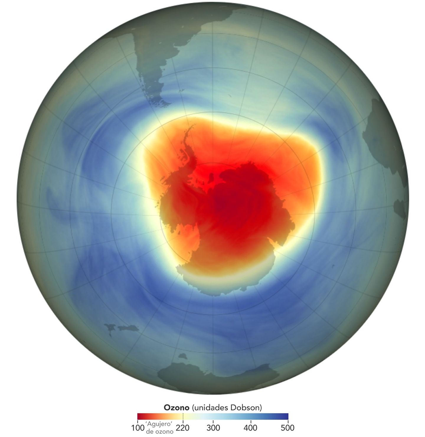 El mapa muestra el tamaño y la forma del agujero de ozono sobre el Polo Sur el día de su máxima extensión en 2024. Las pérdidas moderadas de ozono (en naranja) son visibles en medio de zonas de pérdidas de ozono más potentes (en rojo). Los científicos describen el “agujero” del ozono como la zona en la que las concentraciones de ozono caen por debajo del umbral histórico de 220 unidades Dobson.