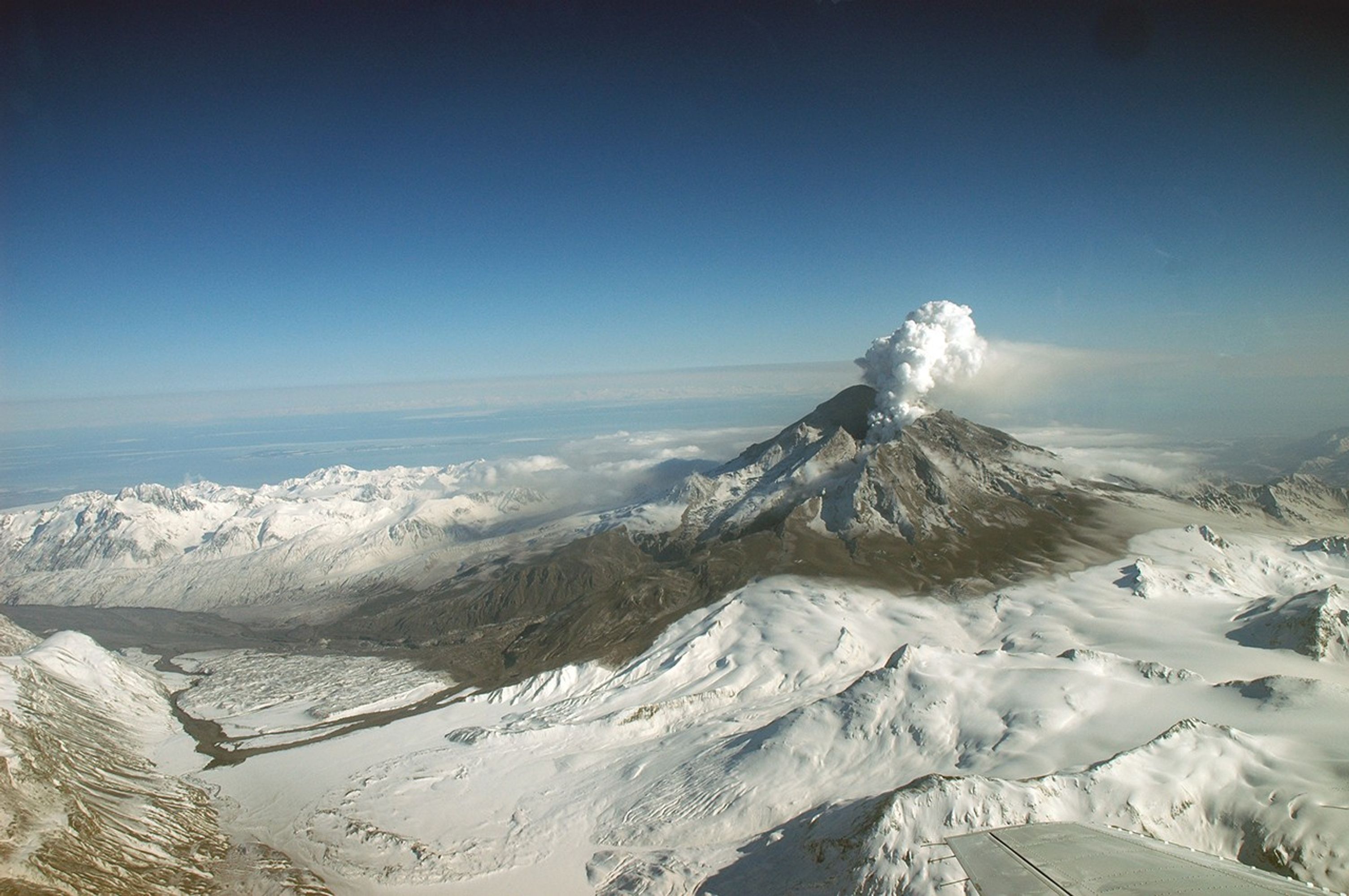Imagen del volcán Redoubt.