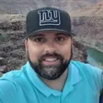 Portrait photo of Matthew Johnson