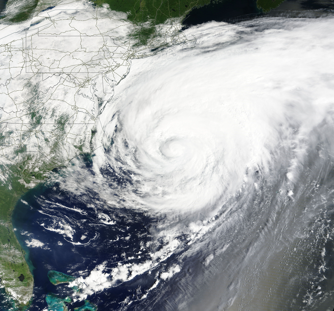 An image of Hurricane Erin off the eastern US coast.