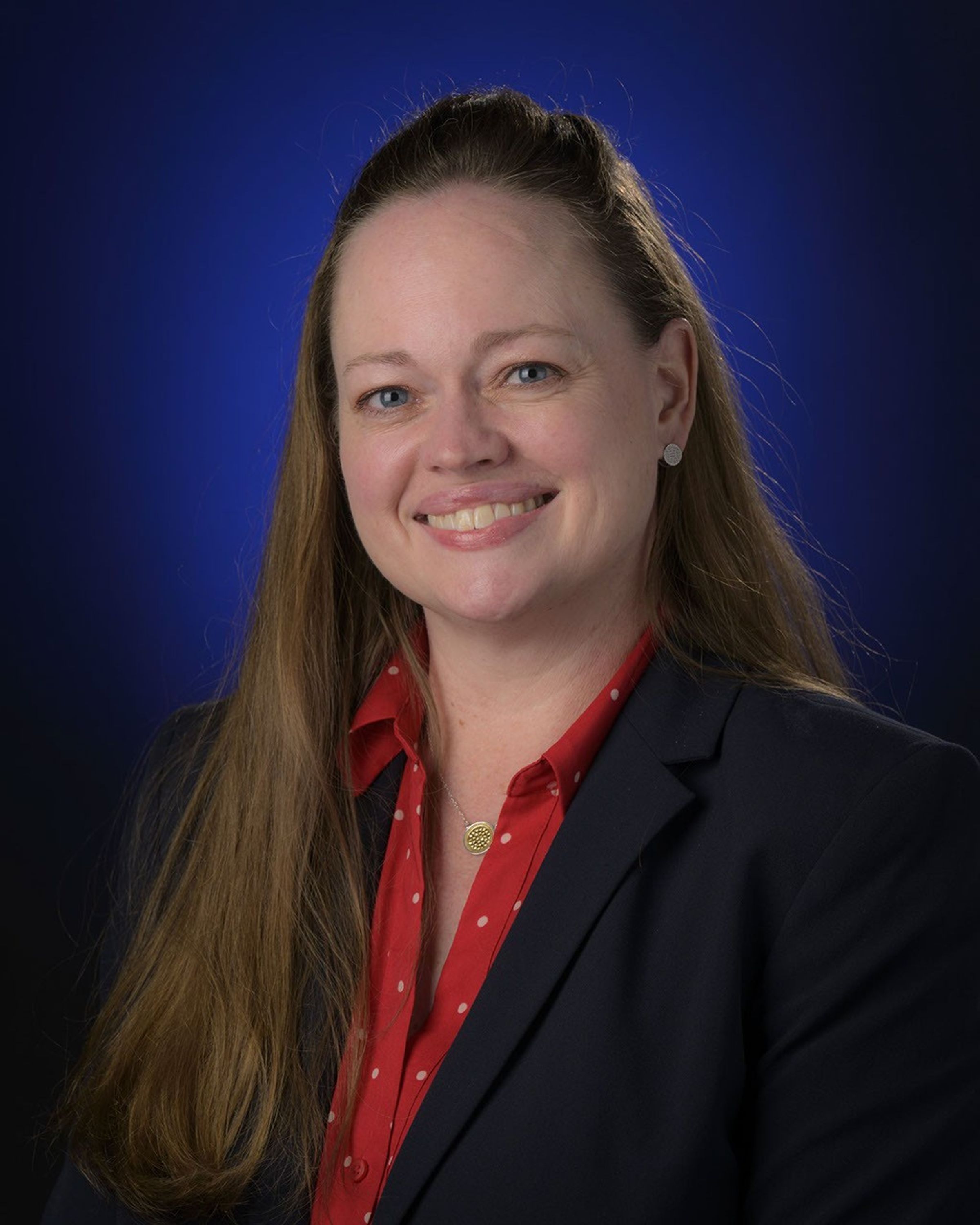 Portrait of Holly Degn.