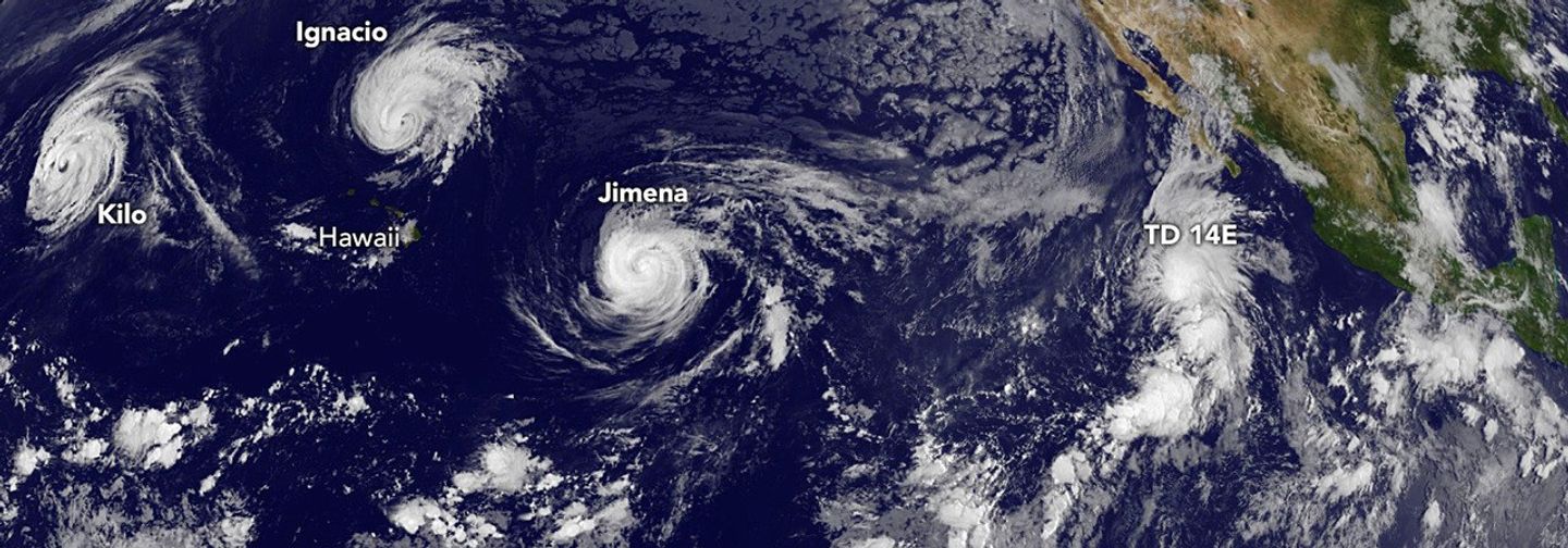 El satélite GOES-West observó cuatro ciclones tropicales agitando el Pacífico el 1 de septiembre de 2015, durante un evento de El Niño.