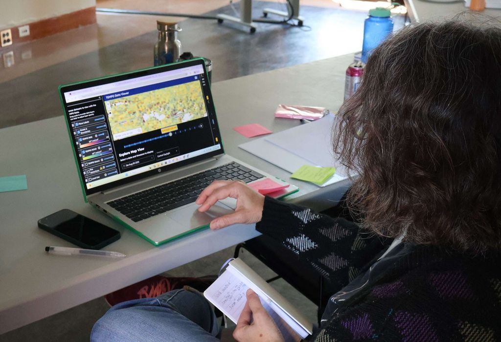 Educators & Teens Get Hands-On With TEMPO Data to Help Investigate Local Air Quality
