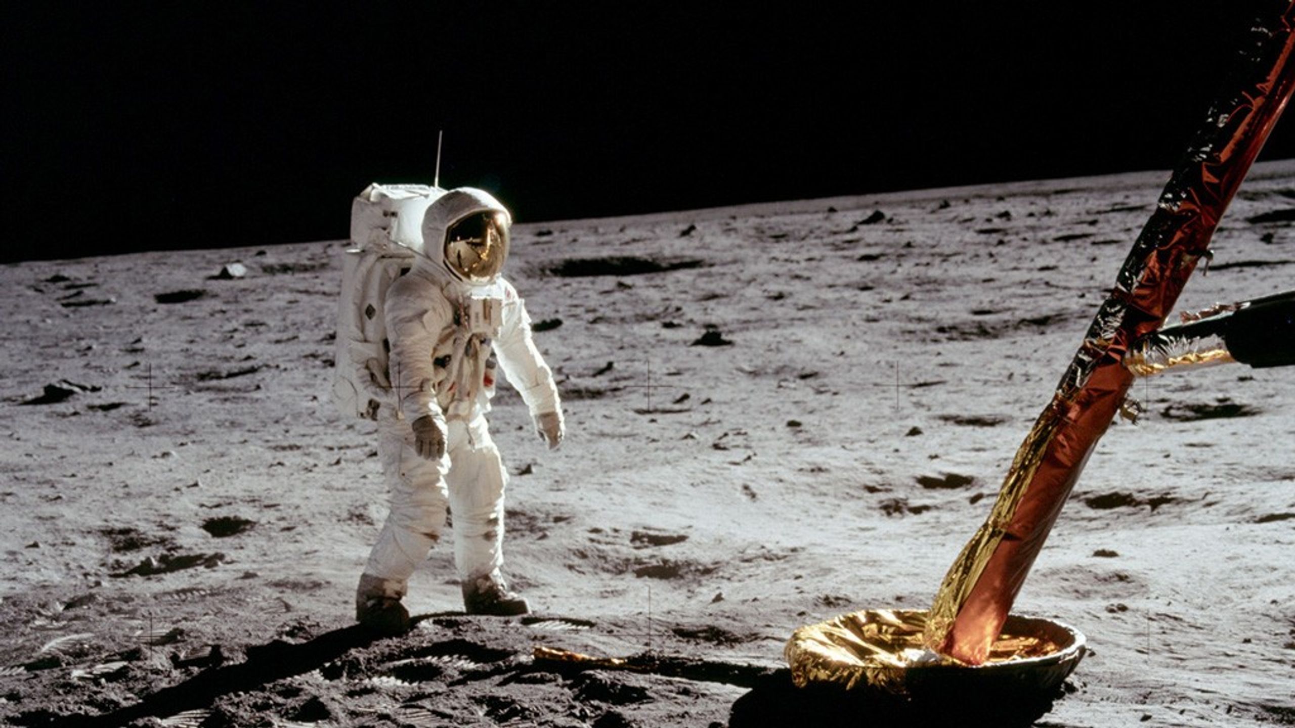 Senate Advances Bipartisan Bill to Designate July 20 Lunar Landing Day