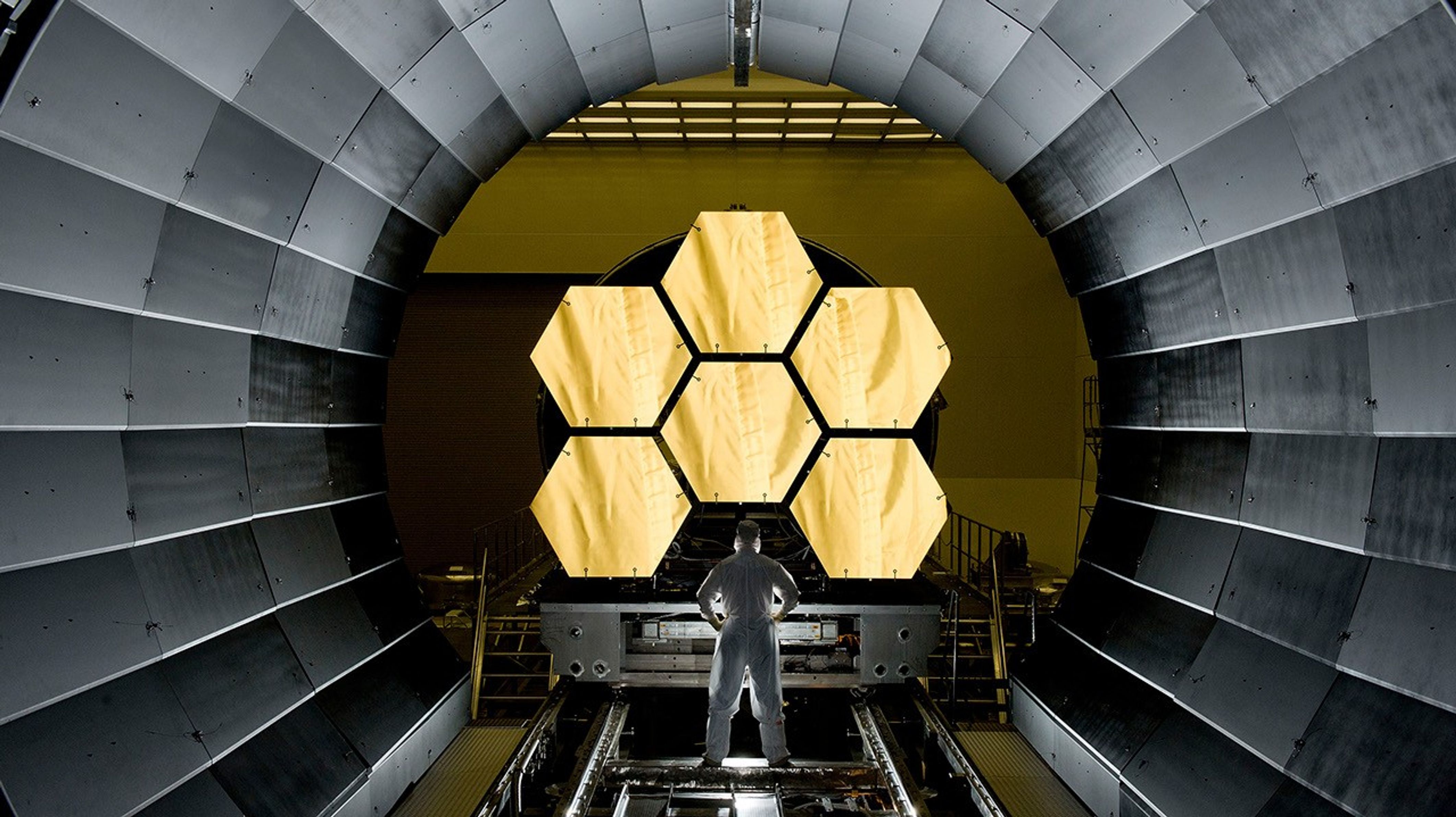 The Webb telescope’s mirrors are beautiful, but they are also amazing feats of engineering.