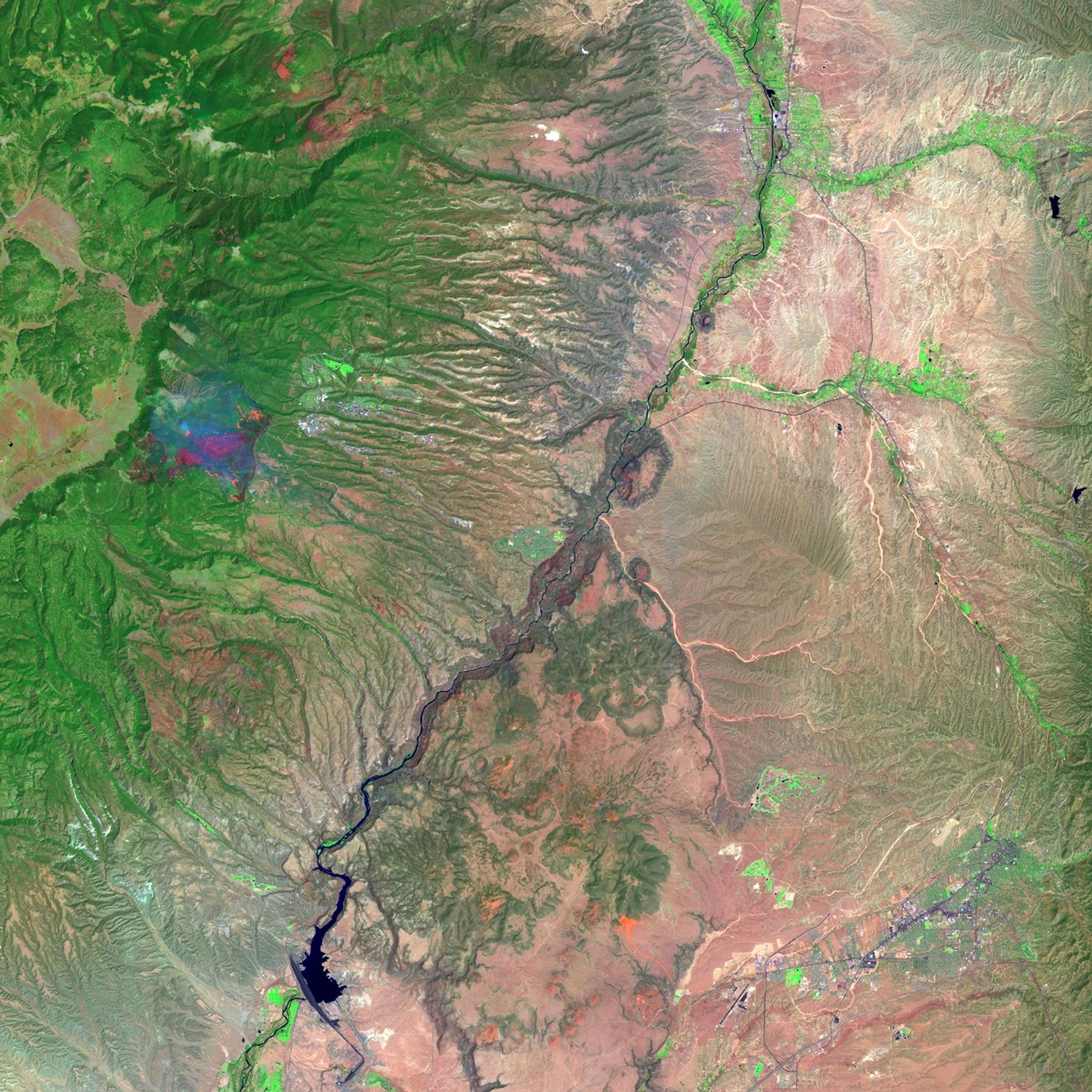 False Color (visible and shortwave infrared) - May 9, 2000
