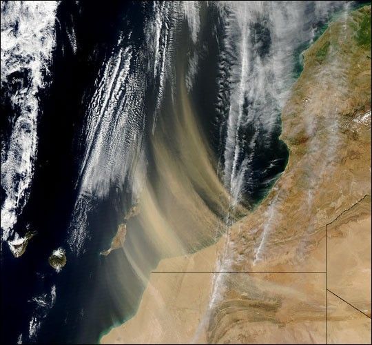 Dust Storm over Morocco - NASA Science