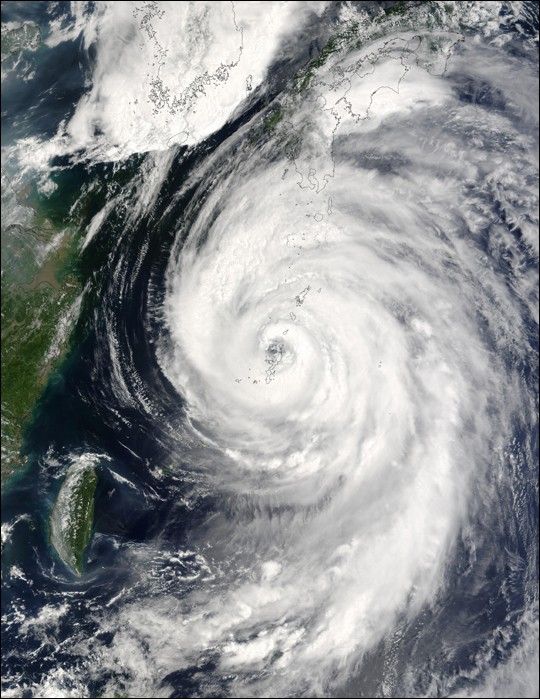 Typhoon Etau