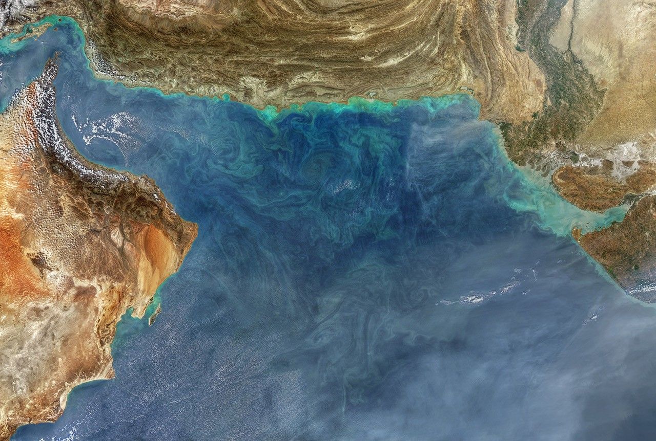 【なるた】THOUSAND COLOURS WATER Watercolor Painting of Water Colors - NASA Science