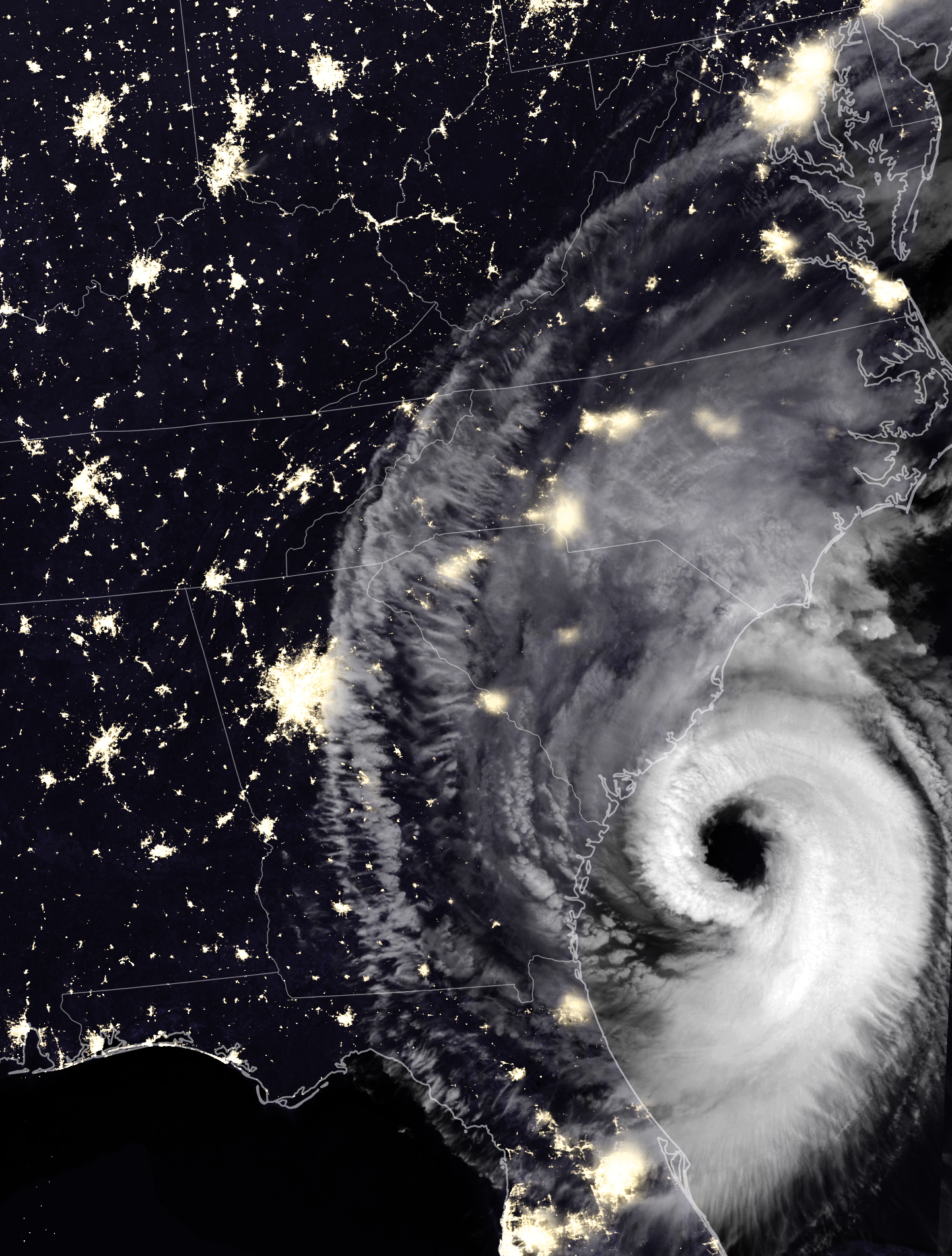 Dorian Reaches South Carolina