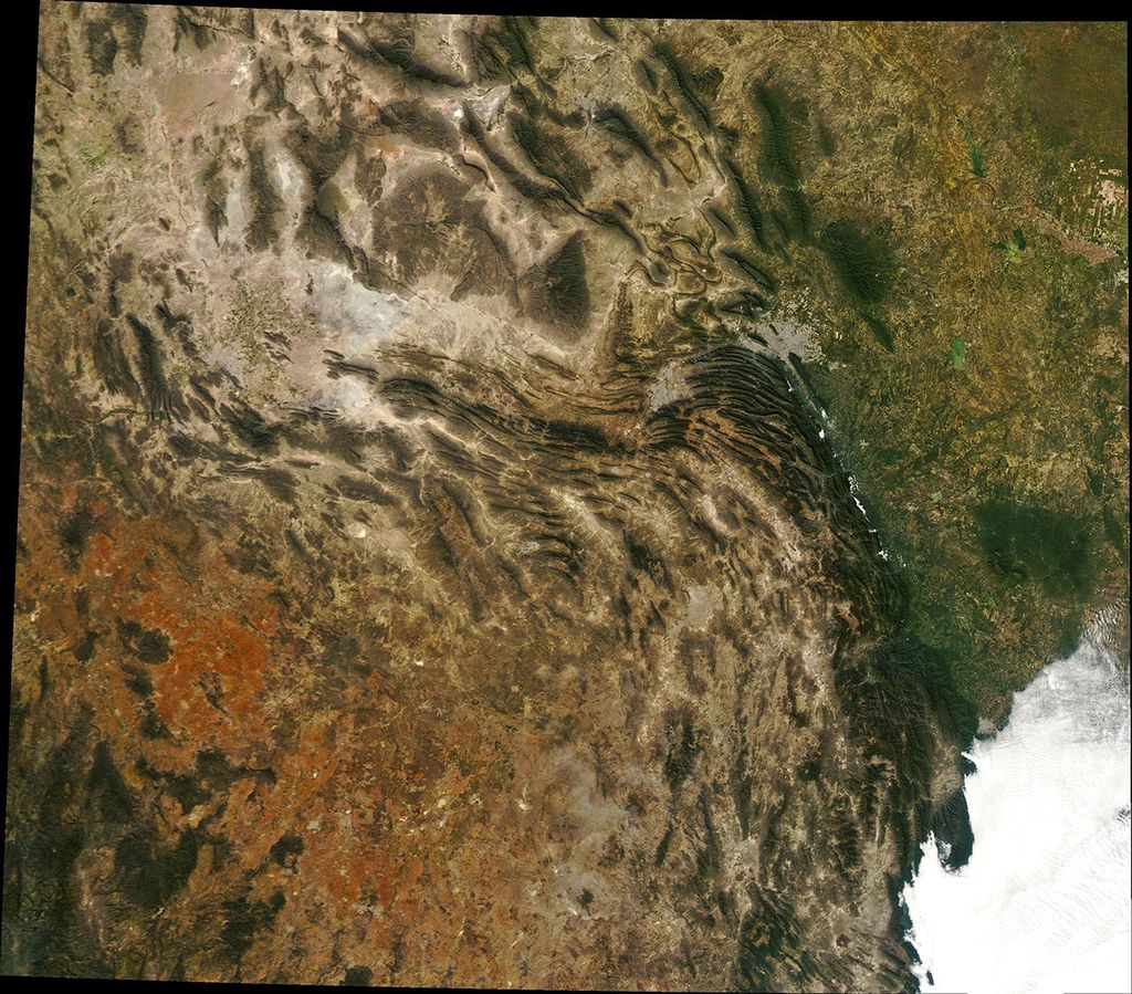 A Sliver of Mexico’s “Mother Mountain Range” - NASA Science