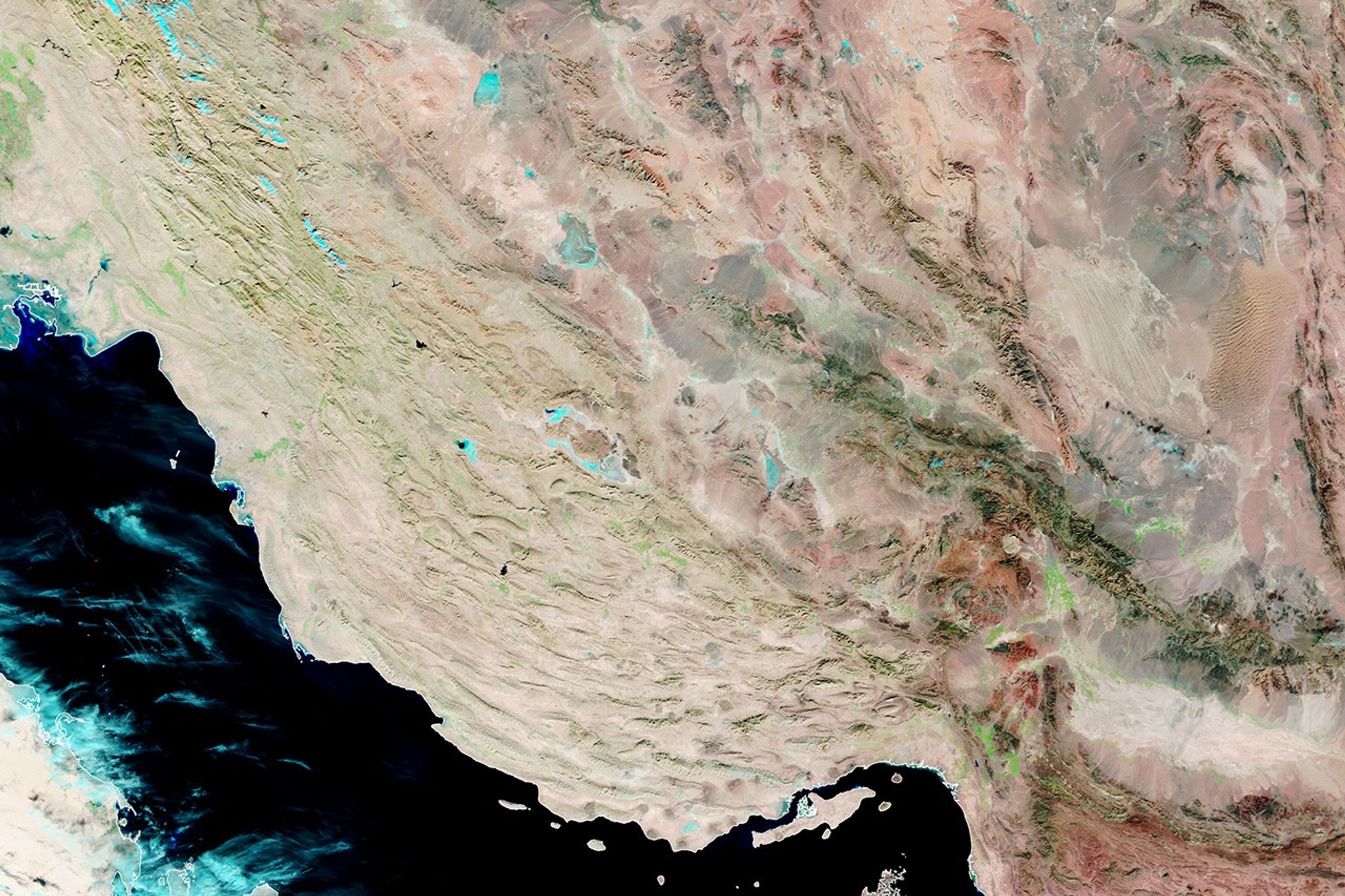 Flash Floods Swamp Iran