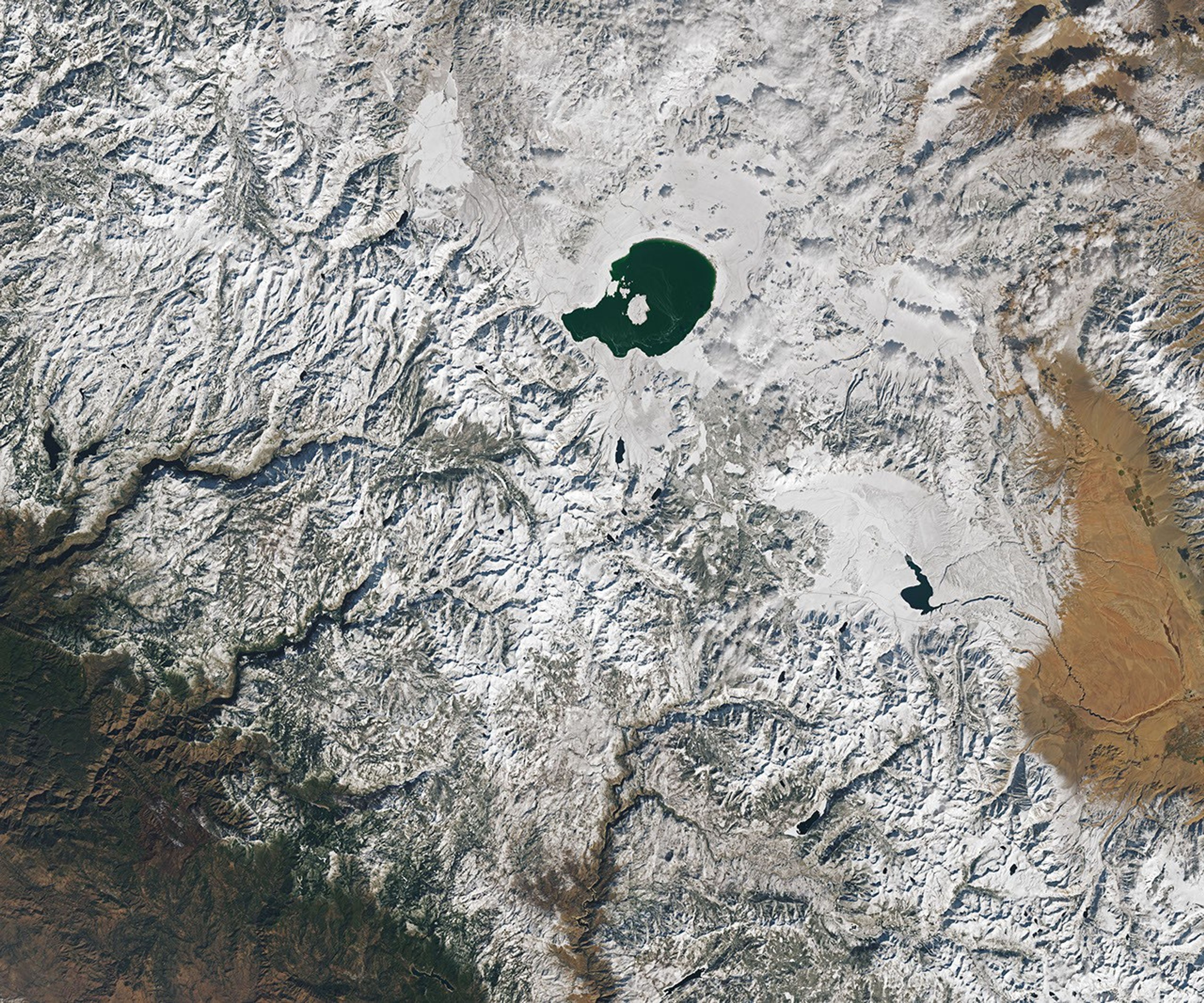 Snow Blankets Yosemite National Park