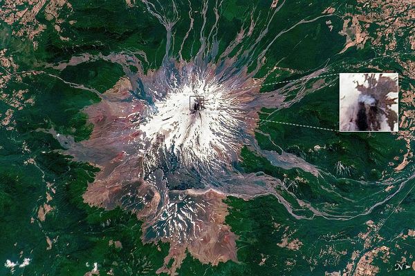 Chile’s Villarrica Sputters - NASA Science