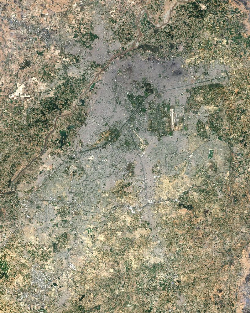 Beating the Heat in Pakistan - NASA Science