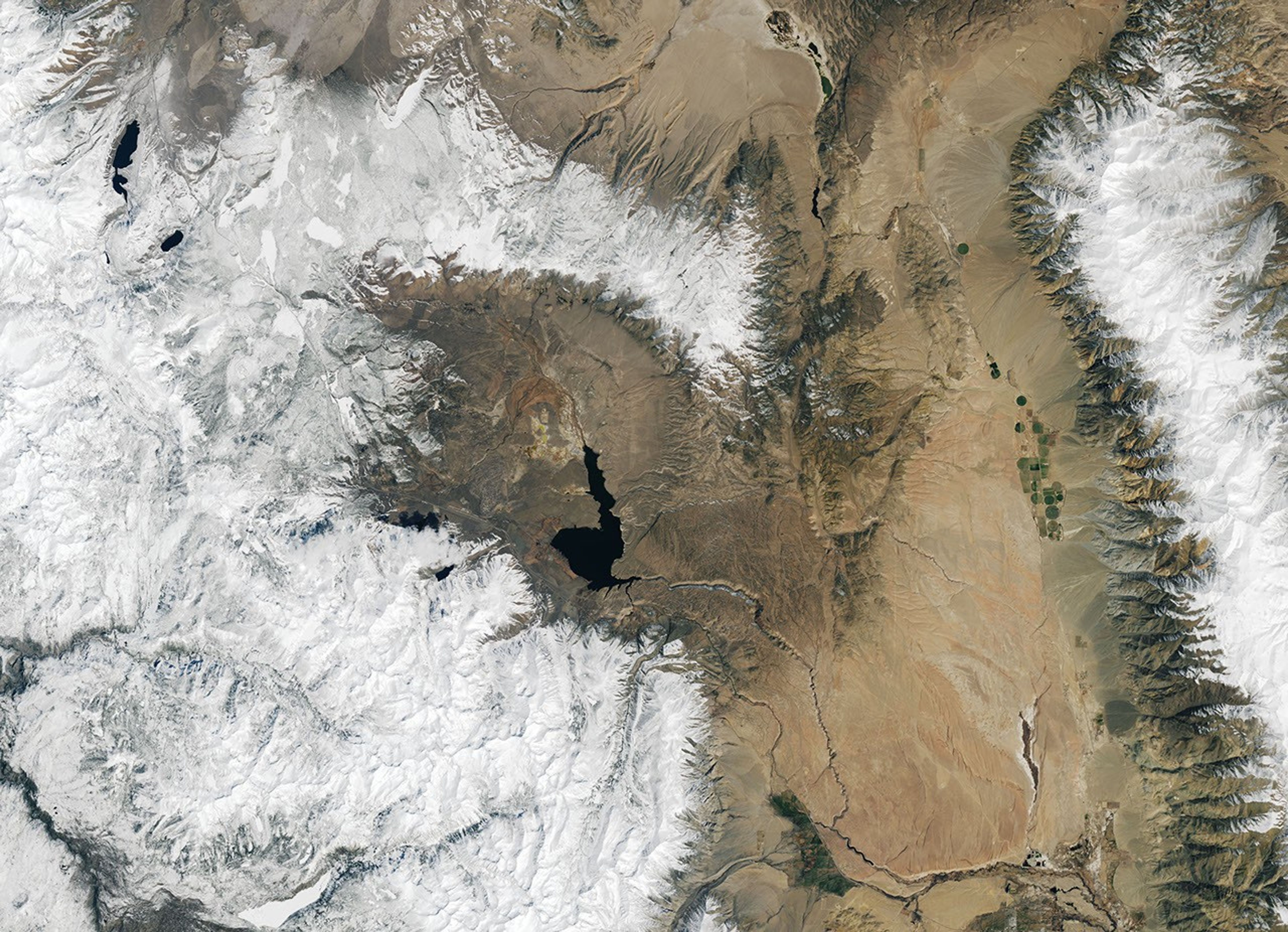 A Network of Dried Lakes