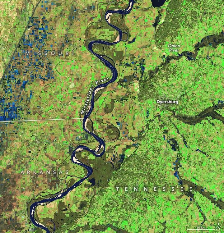 Floods Swamp Tennessee