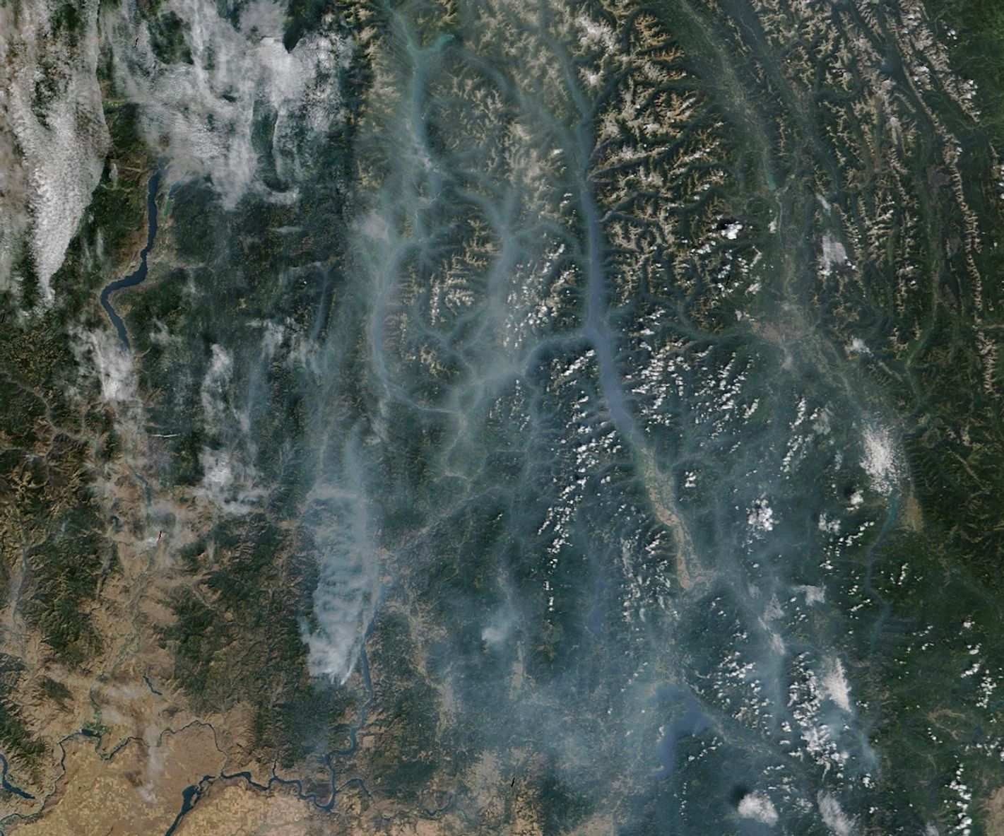 Smoky Skies in the Pacific Northwest