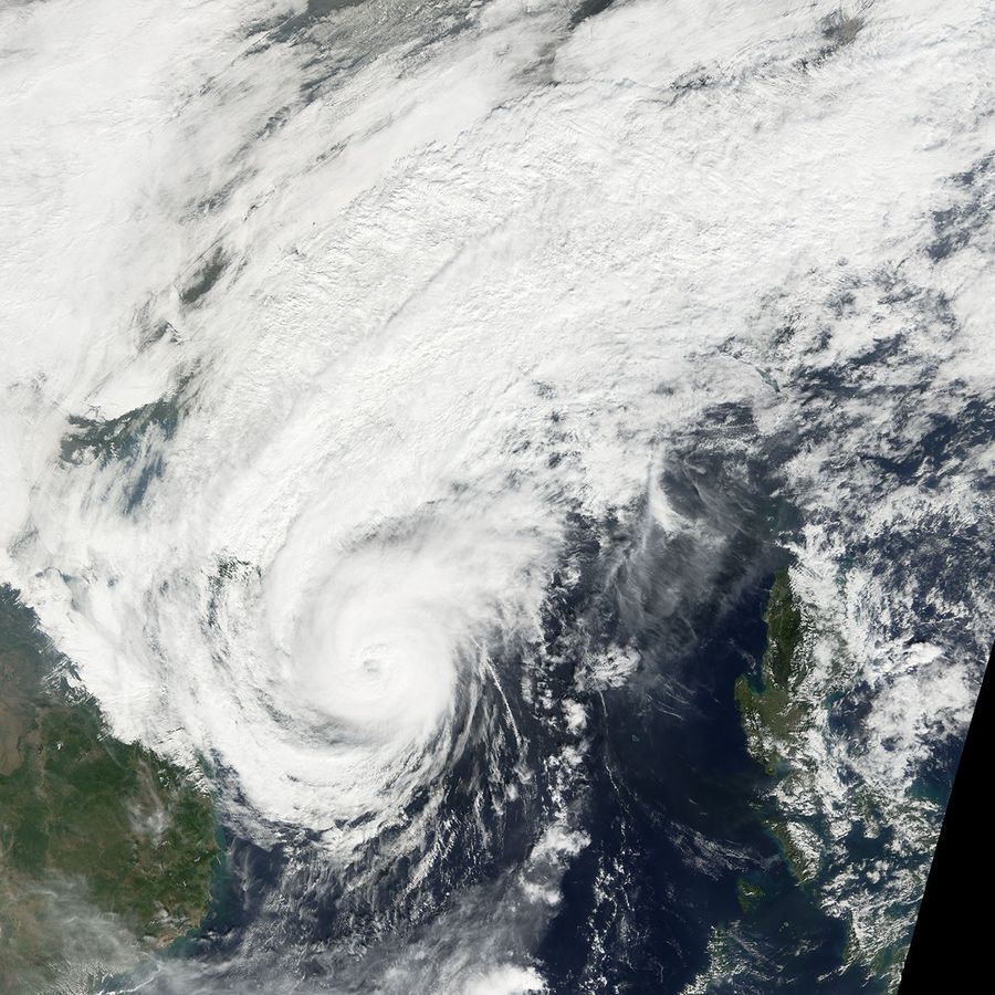 Utor Typhoon Utor - NASA Science