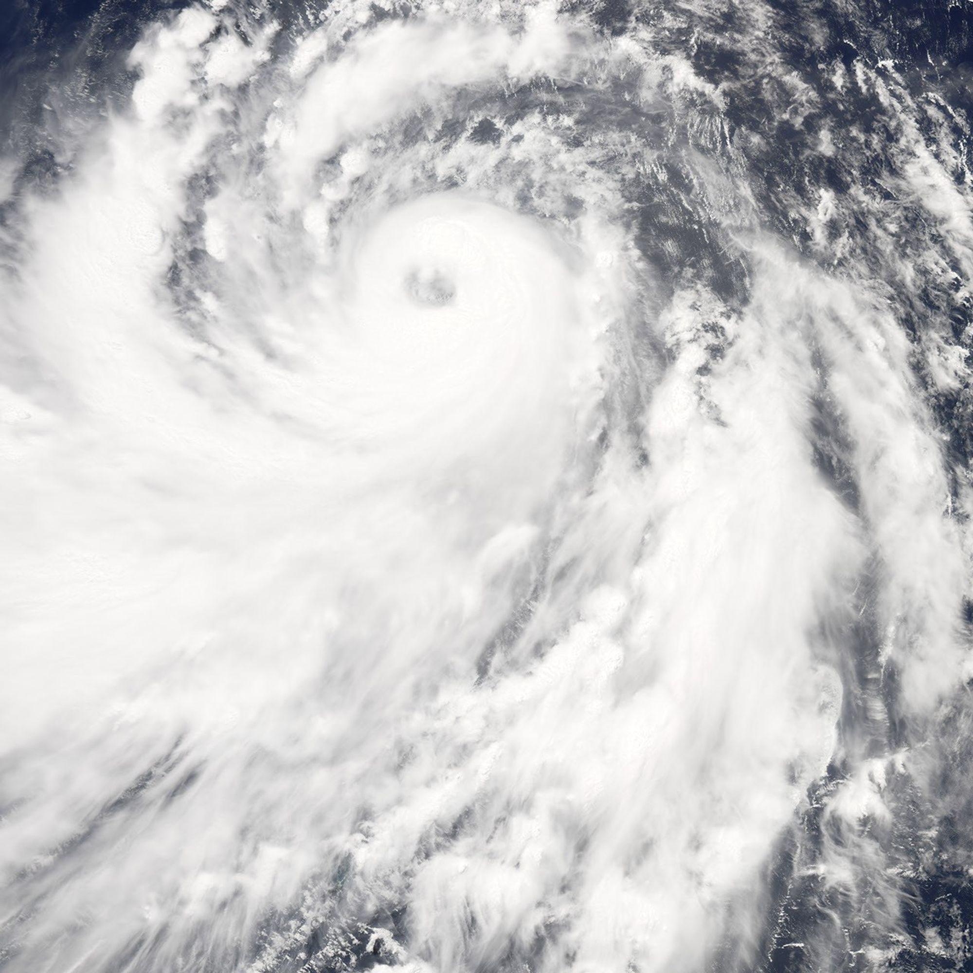 Typhoon Man-Yi - NASA Science