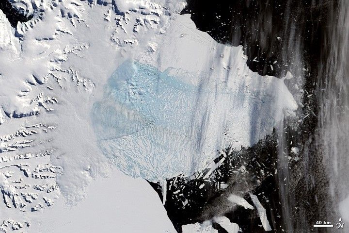 Breakup of the Larsen Ice Shelf, Antarctica