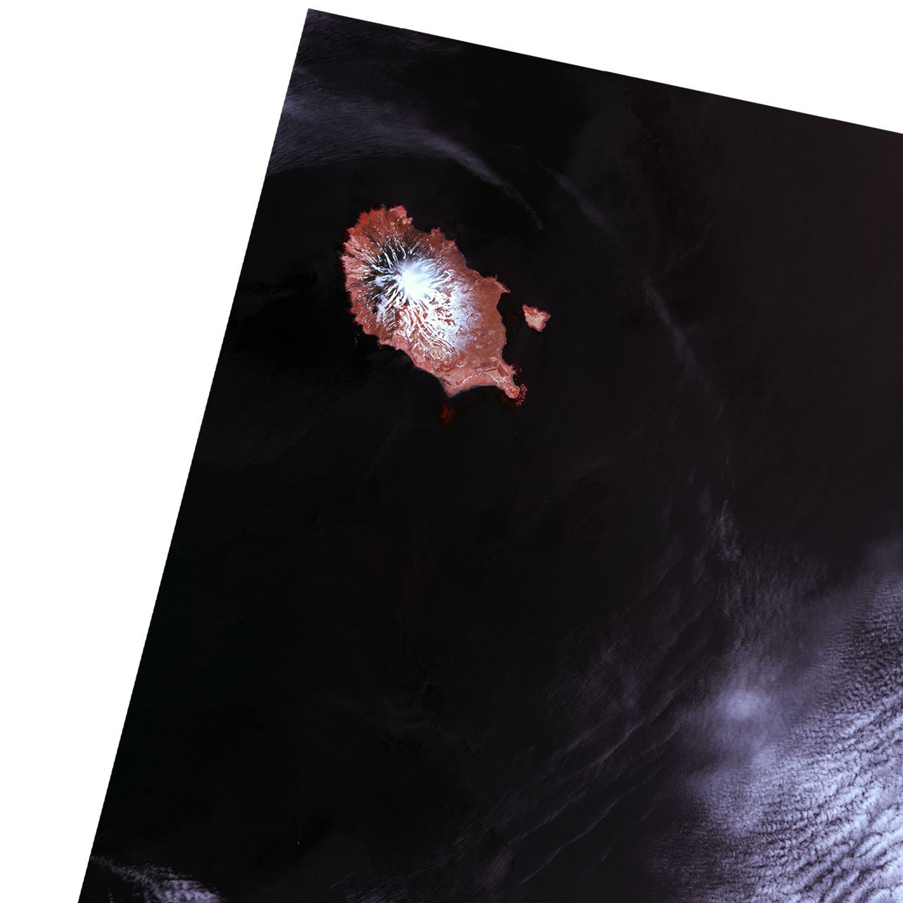 Eruption of Sarychev Peak, Kuril Islands