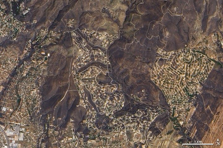 natural color - August 27, 2009