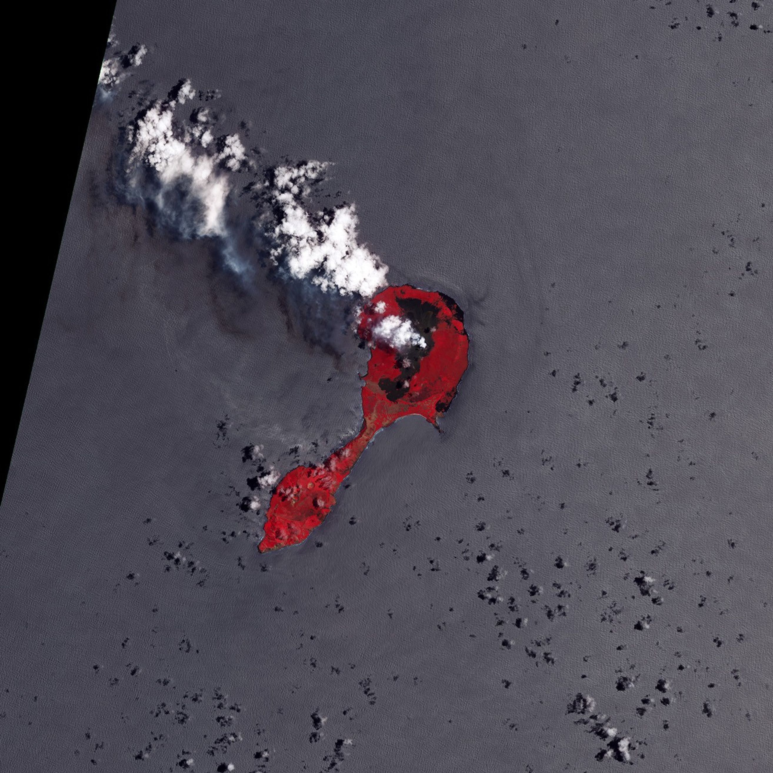 Plume from Mount Pagan