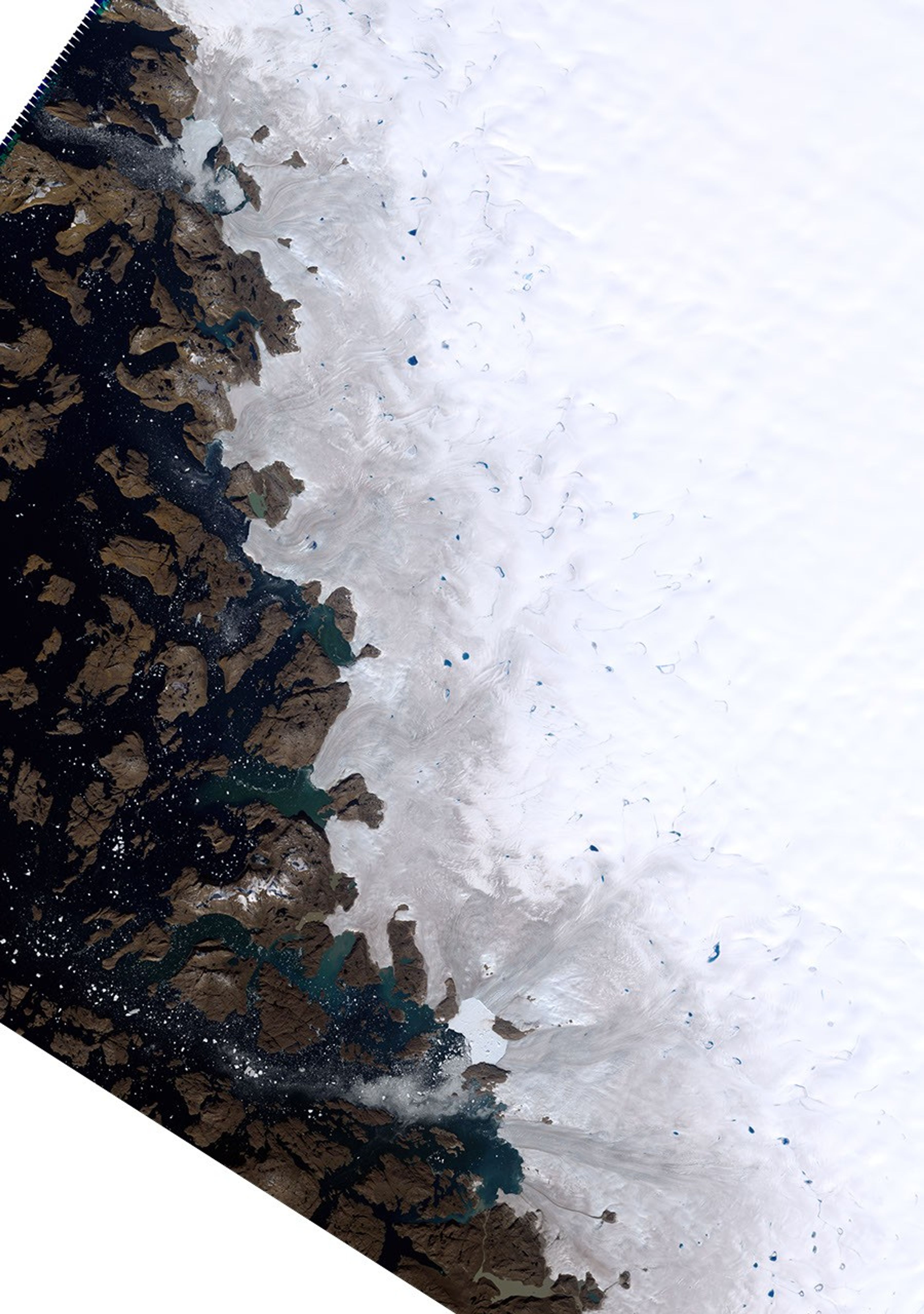 Melt Ponds on Greenland&rsquo;s Ice Cap