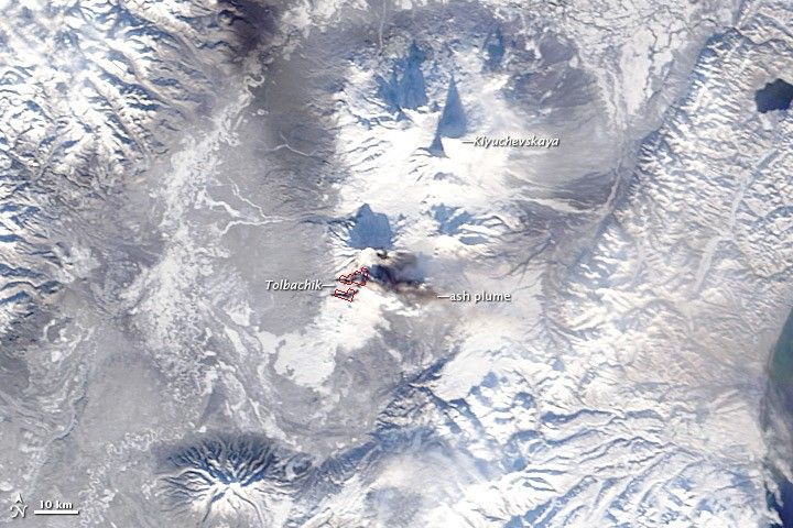 Activity at Tolbachik Volcano