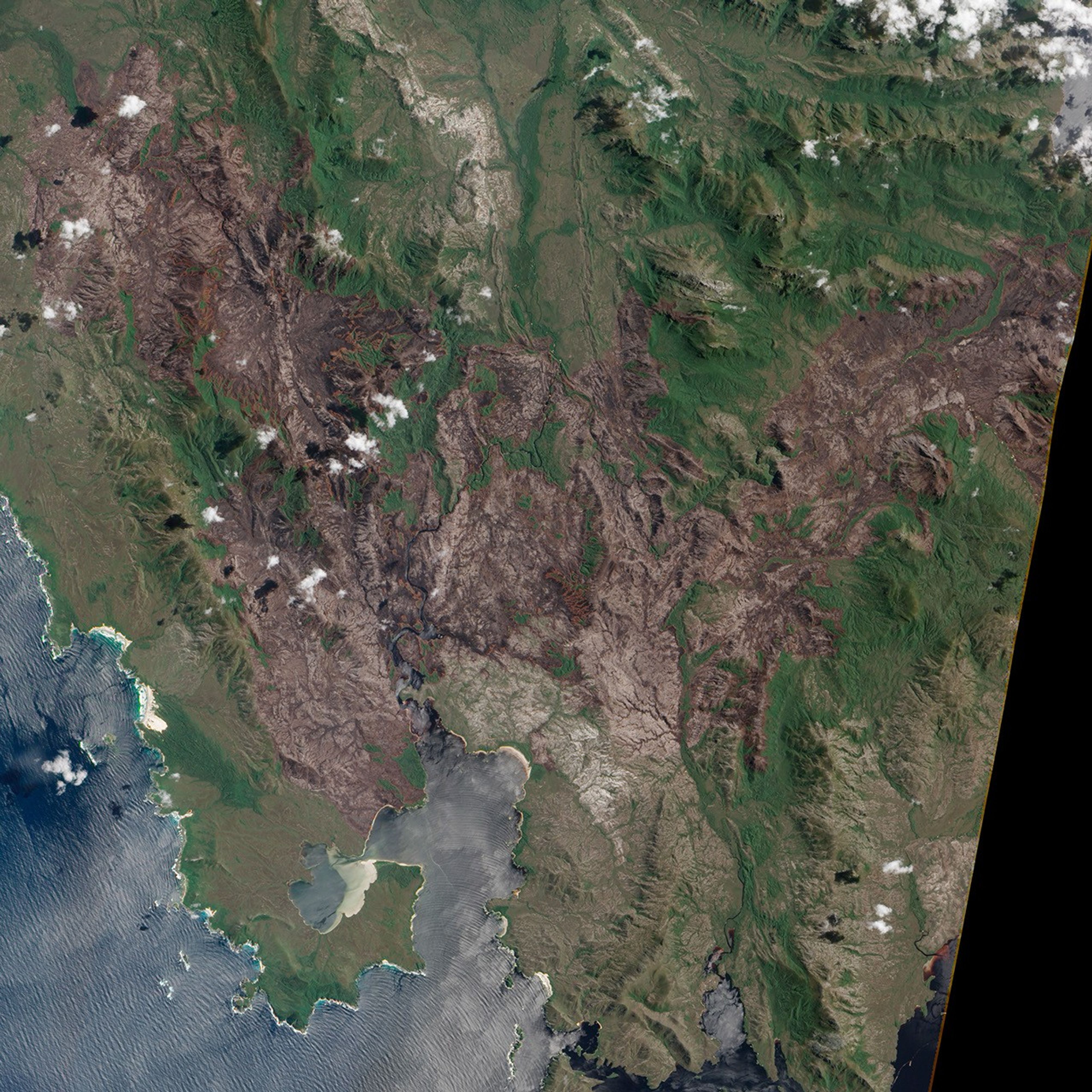 natural colour - January 23, 2013