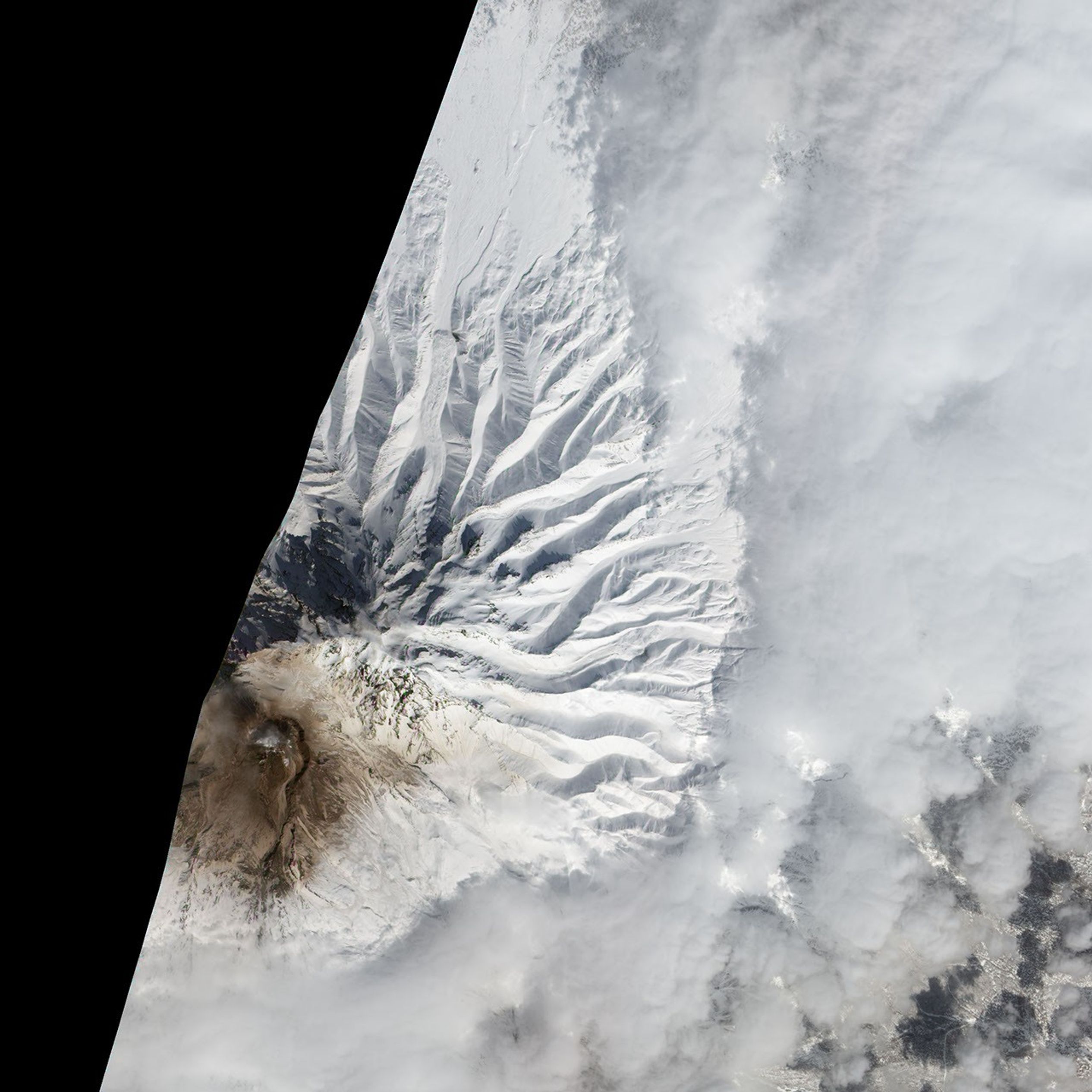 Smoldering Shiveluch