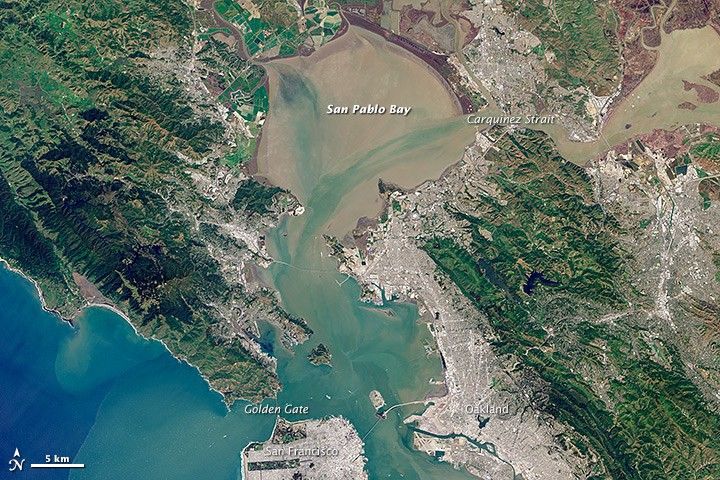 natural color (with coastal blue) - April 16, 2013