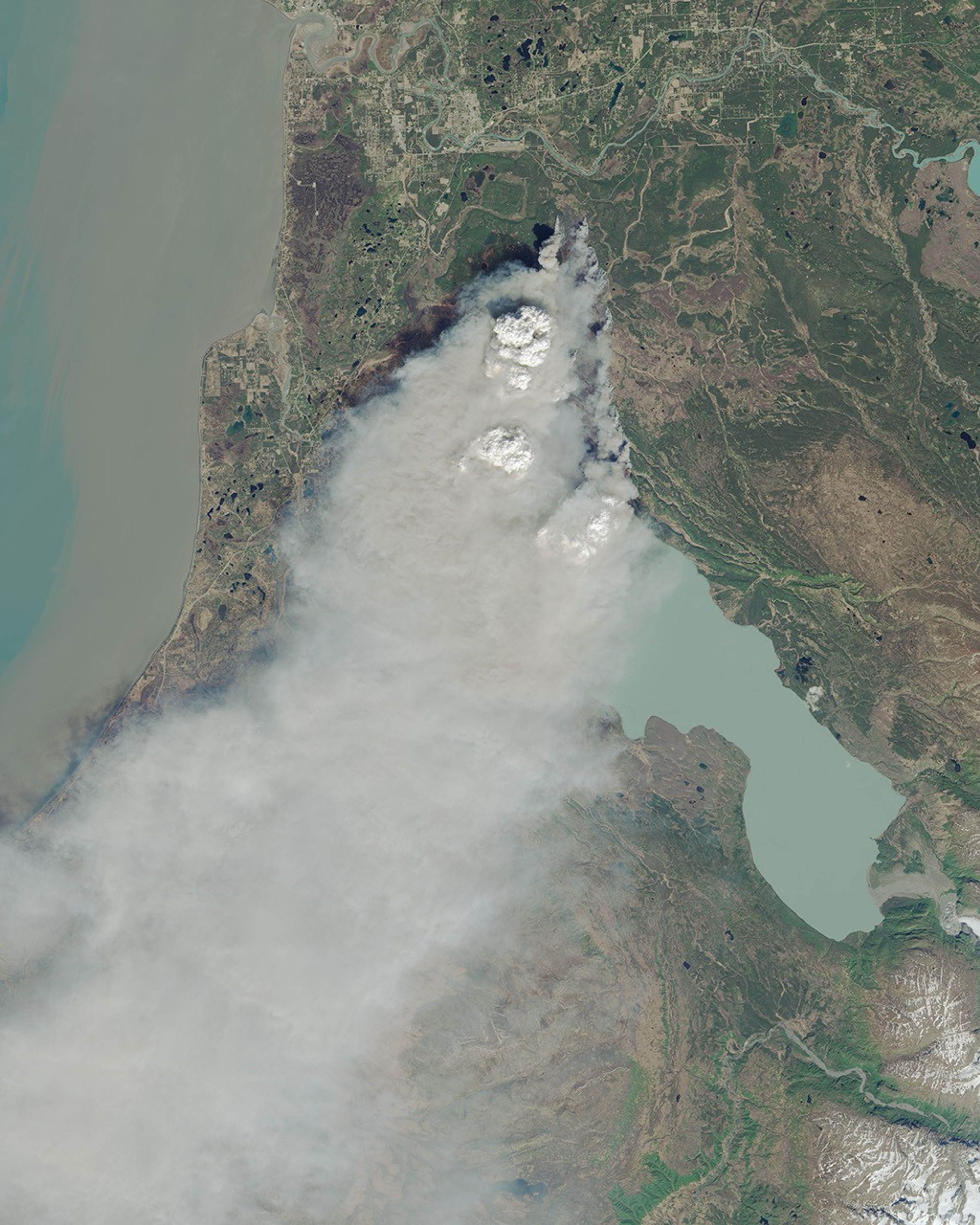 natural color - May 20, 2014