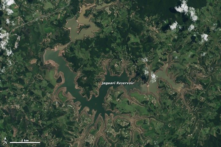 Water Levels Still Dropping Near São Paulo