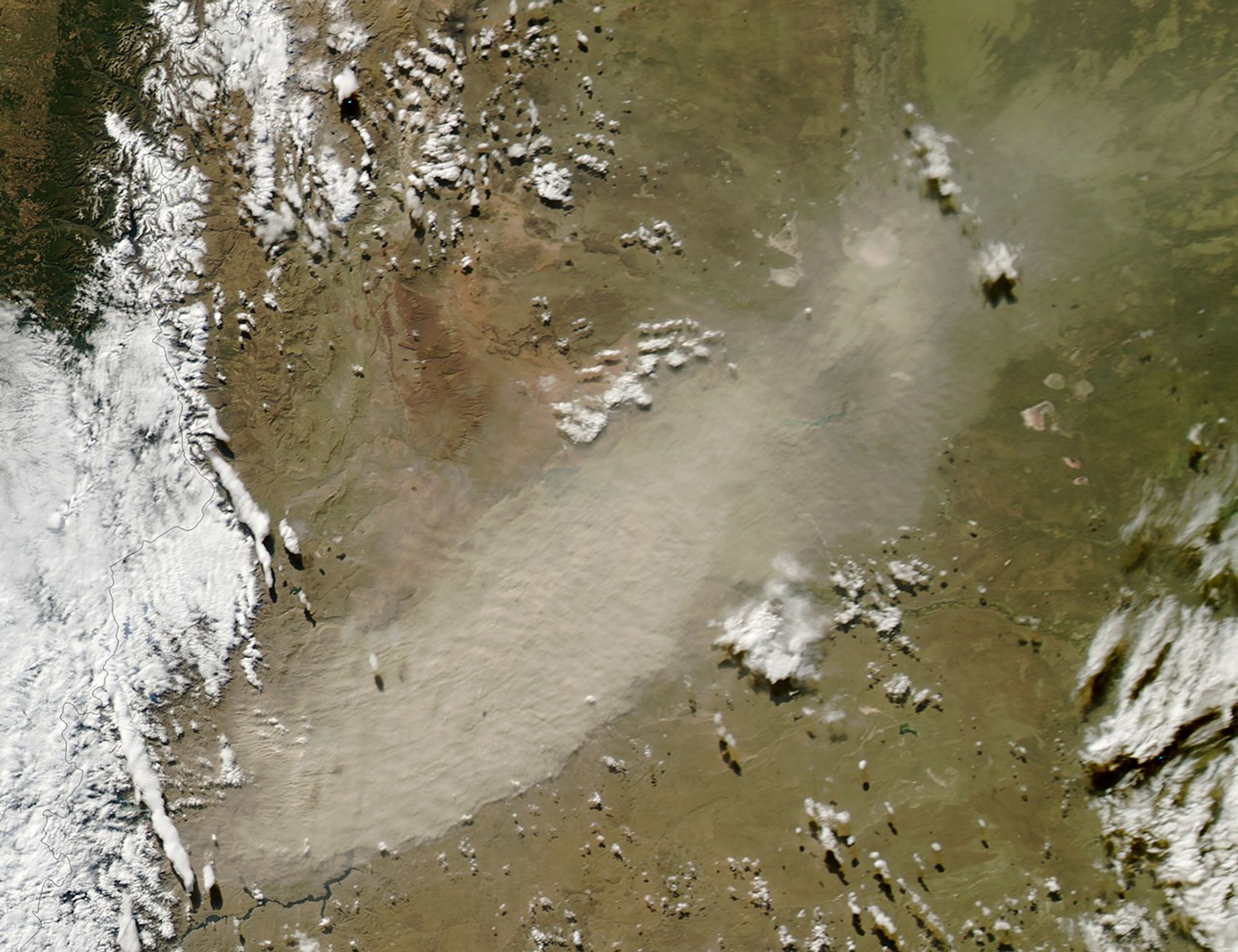 Calbuco Ash on the Move