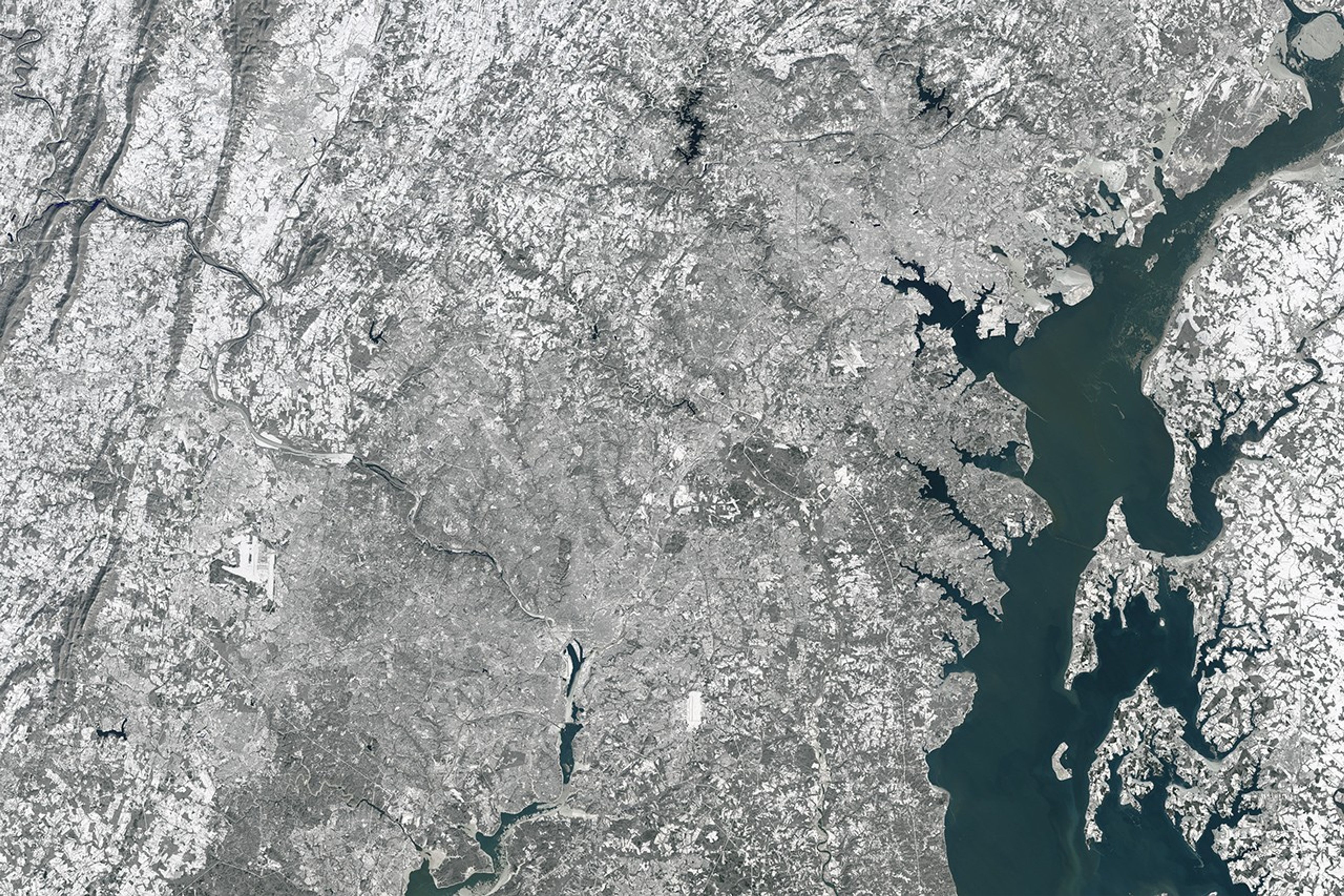 A Snow Blanket for the East Coast