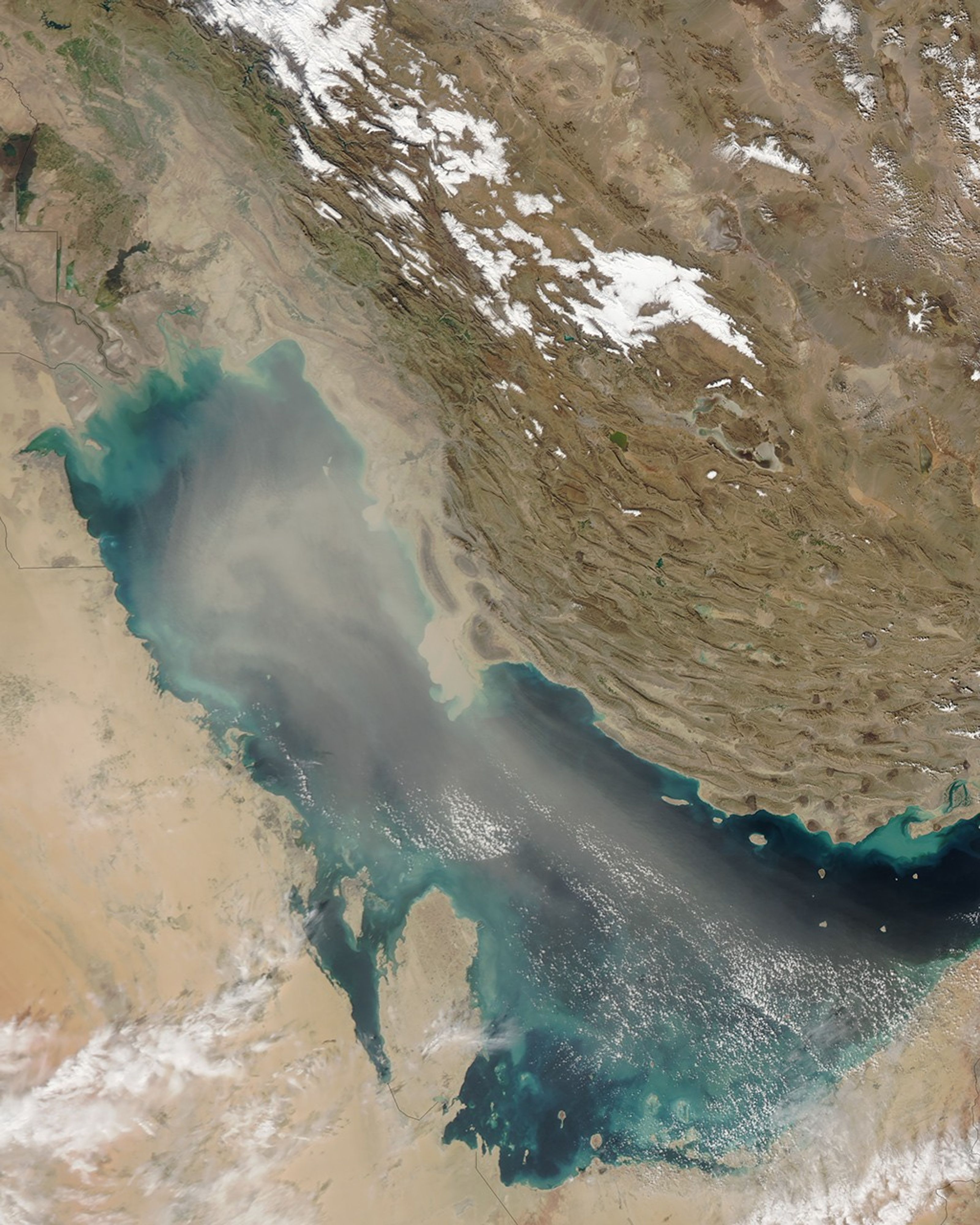 Dust Over the Persian Gulf