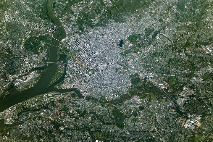 Washington on the Potomac River