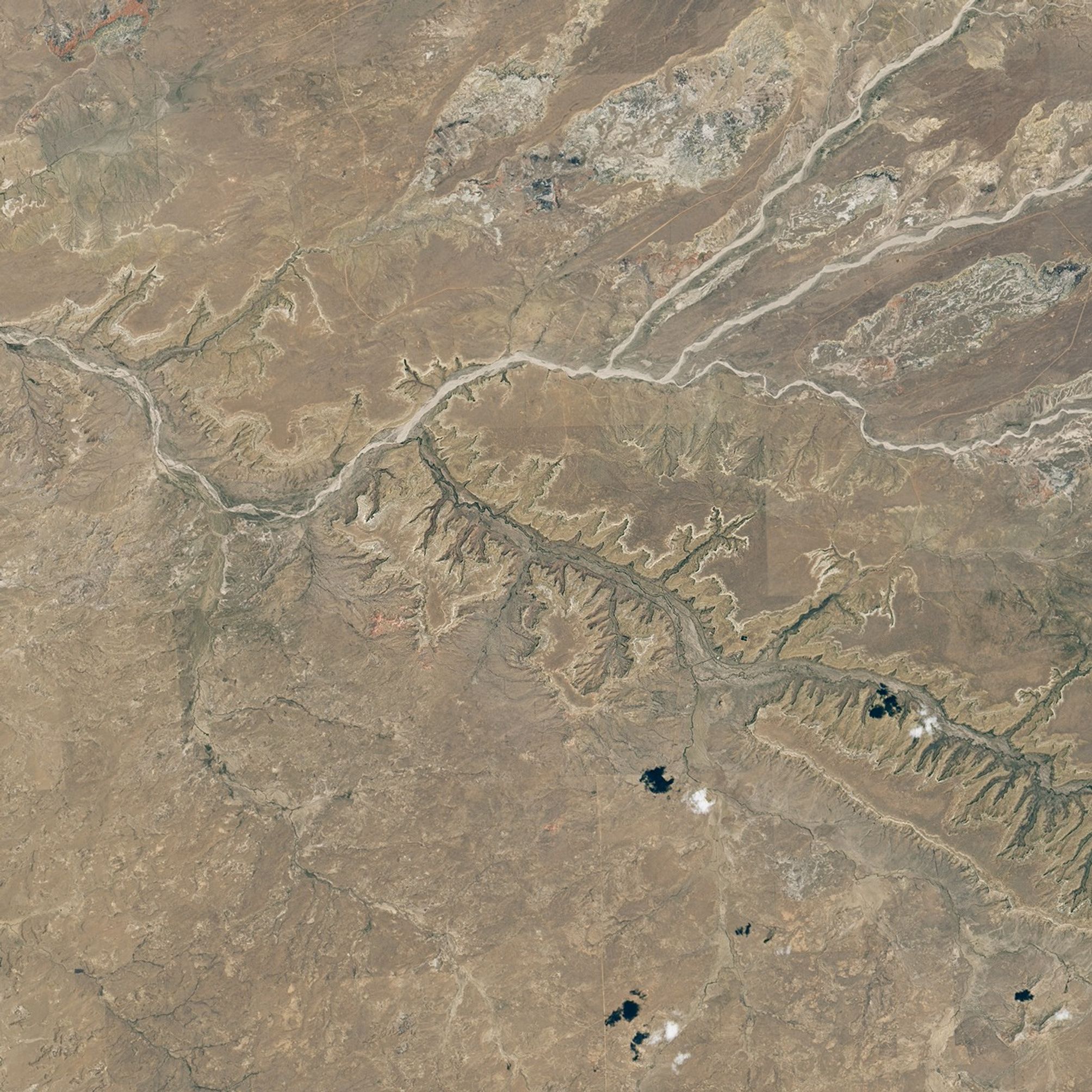 Space Archaeology: In the Realm of Resolution