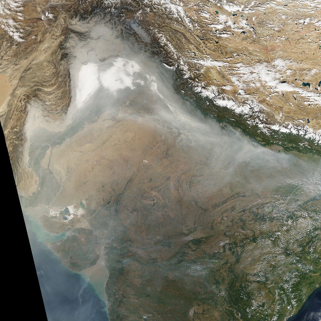 Haze Blankets Northern India